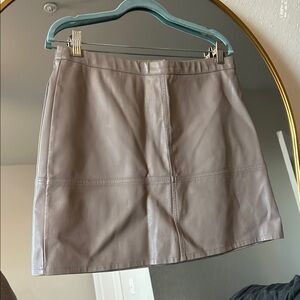 Elegant Taupe Leather Skirt